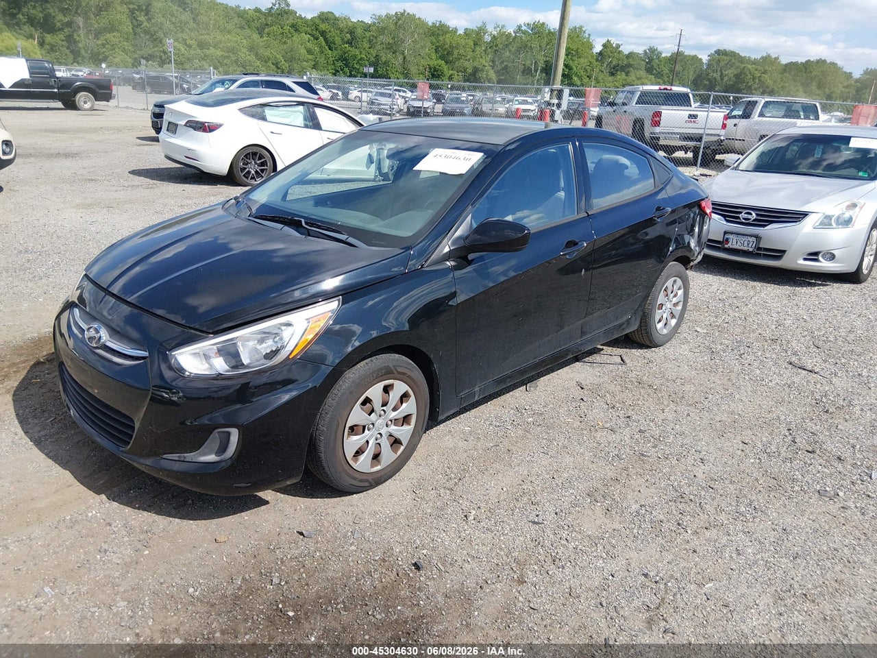 2017 HYUNDAI ACCENT SE · 2/11