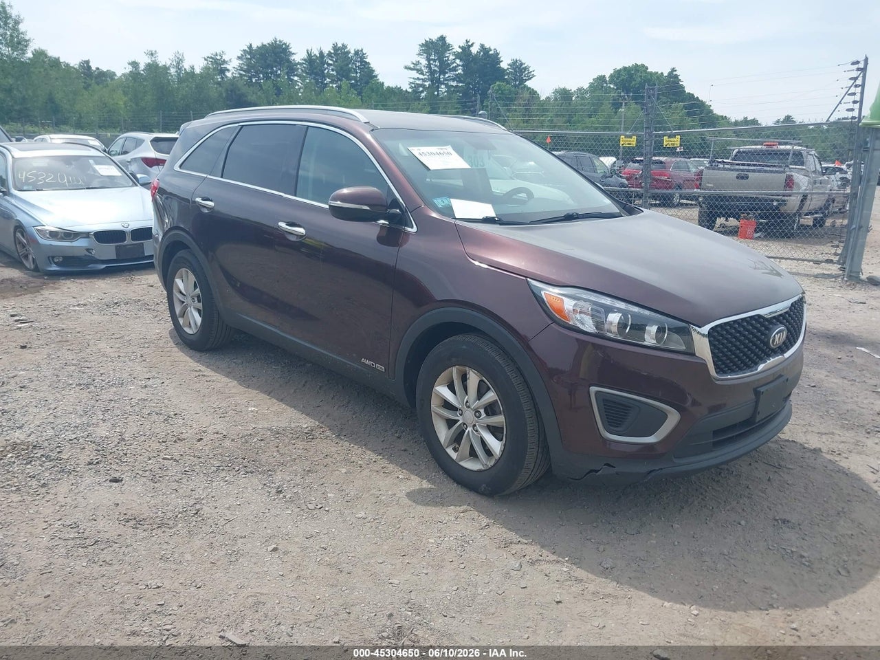 5XYPGDA55GG****** · 2016 KIA SORENTO 3.3L LX