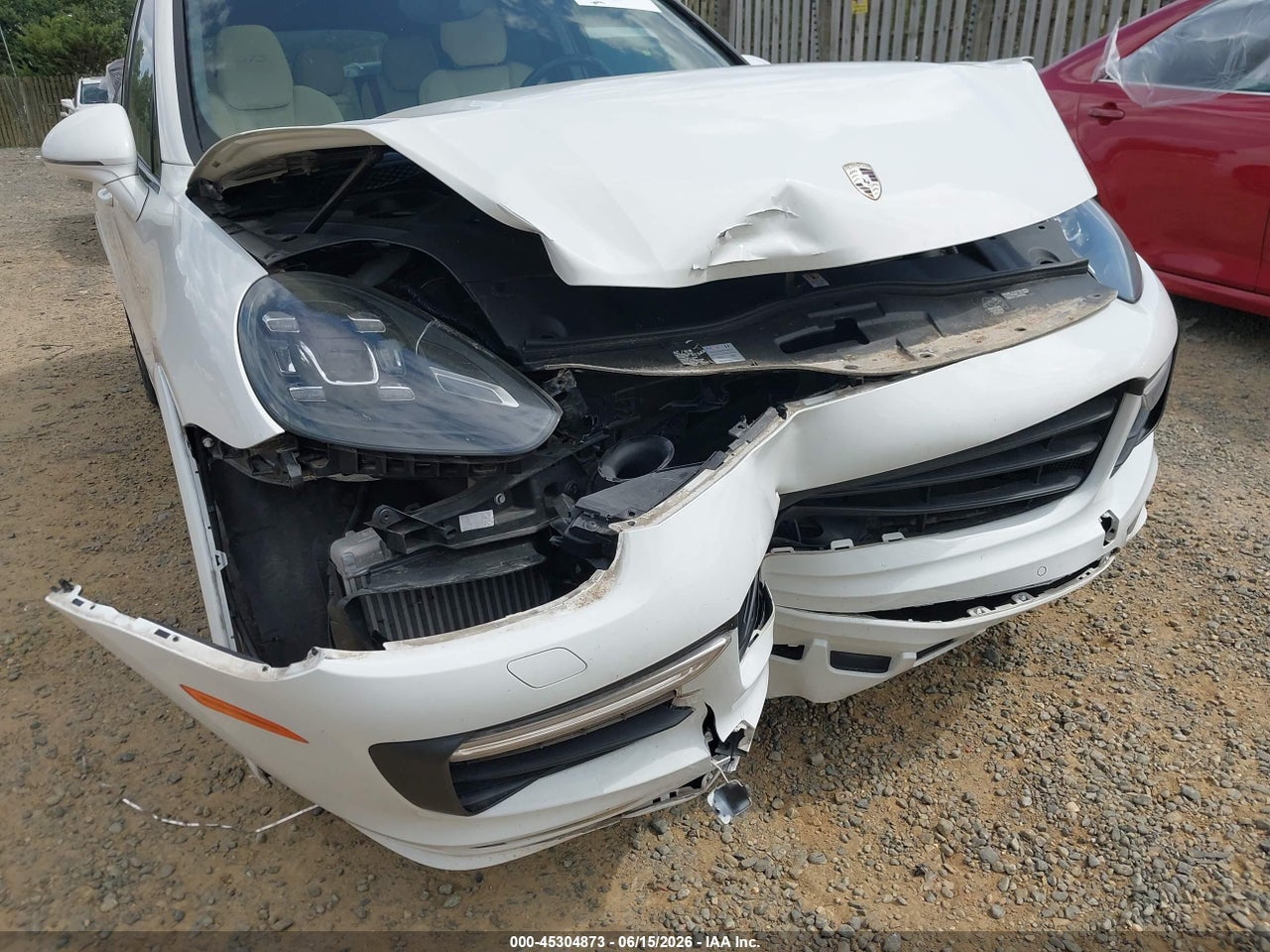2016 PORSCHE CAYENNE GTS · 6/11