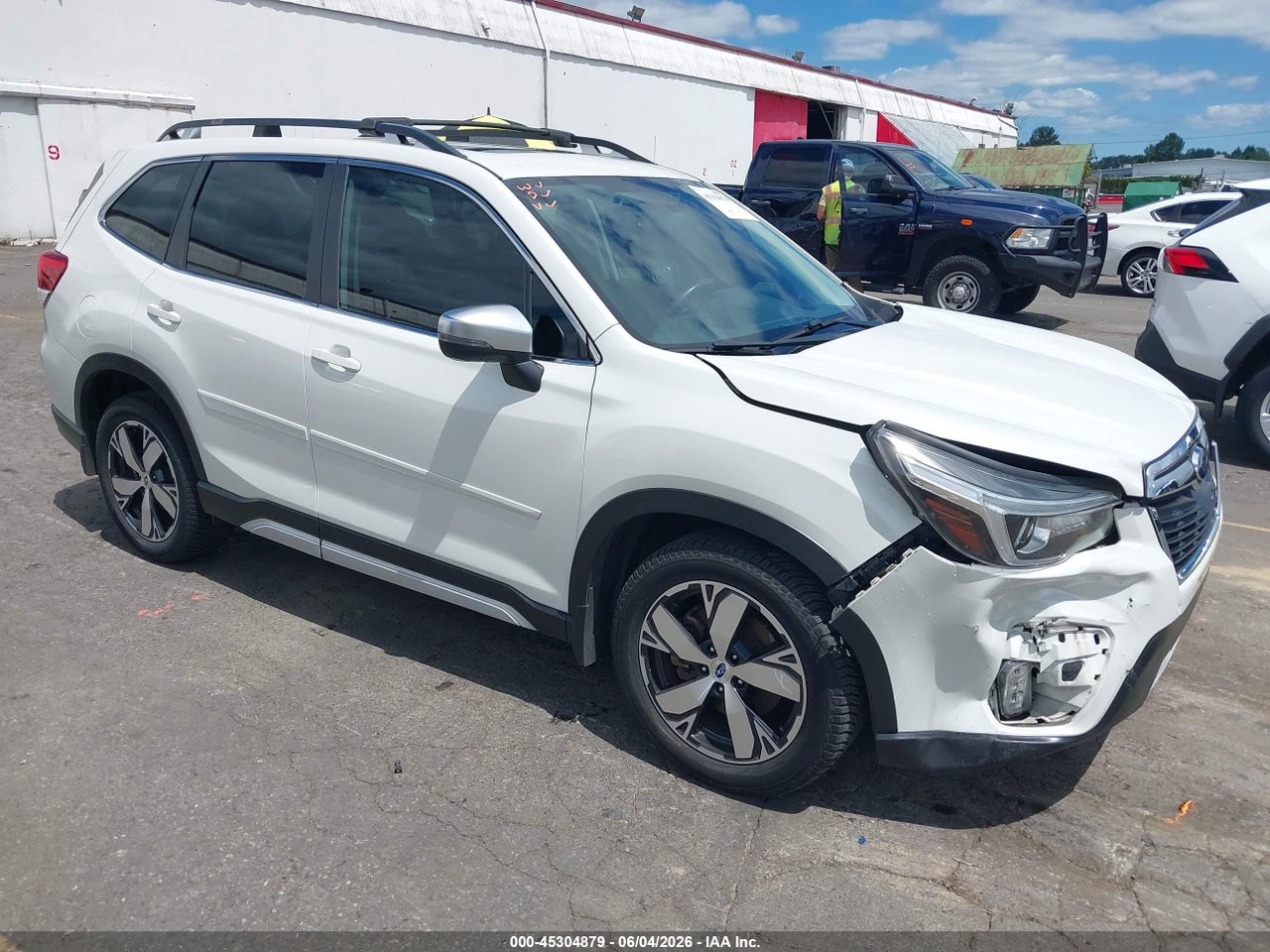 JF2SKAXC7LH****** · 2020 SUBARU FORESTER TOURING