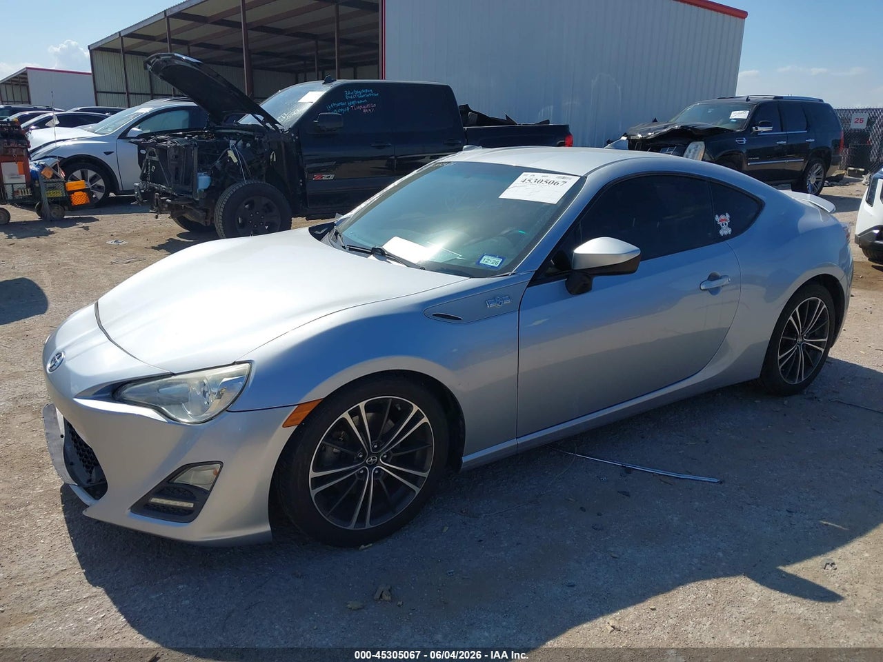 2015 SCION FR-S   · 2/11