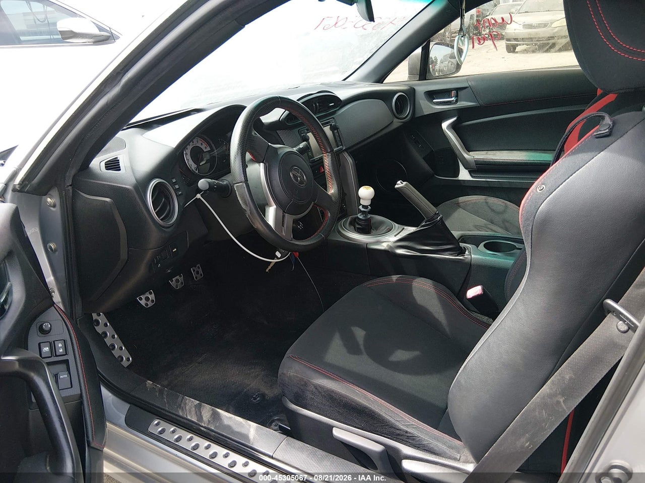 2015 SCION FR-S   · 5/11