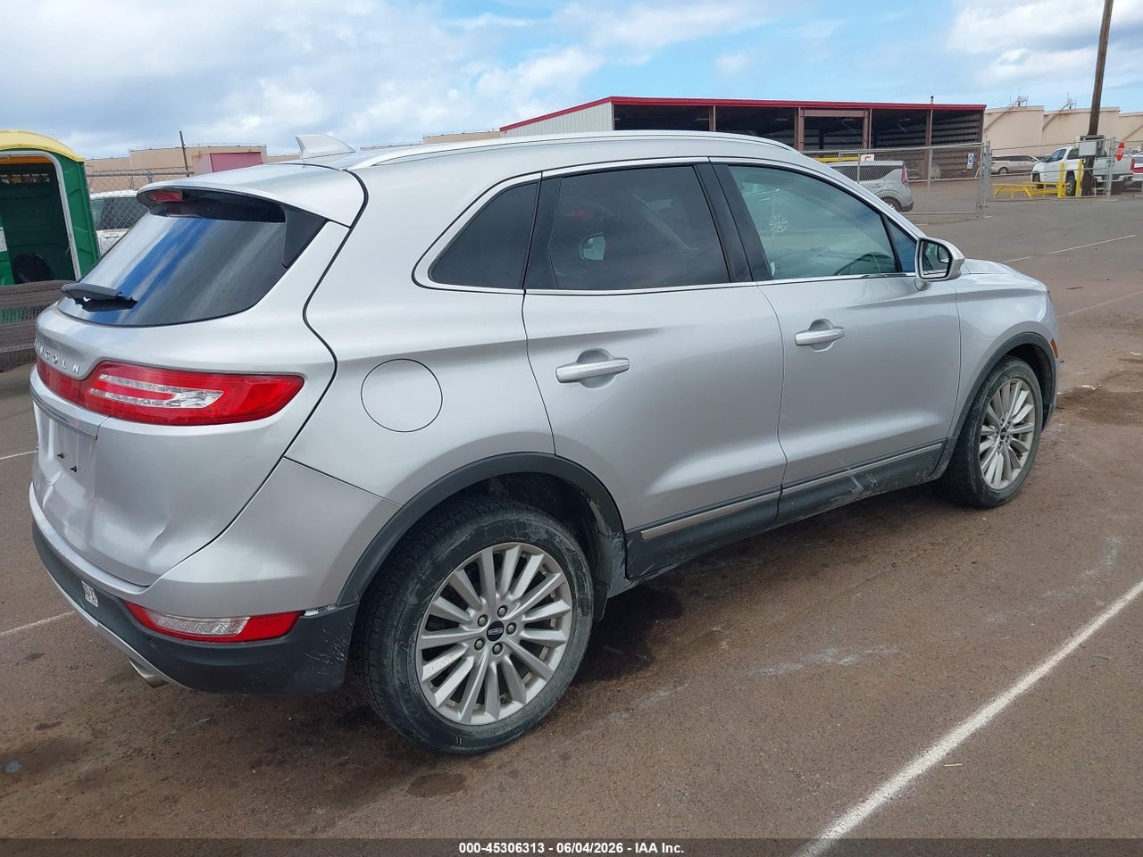 2019 LINCOLN MKC STANDARD · 4/11