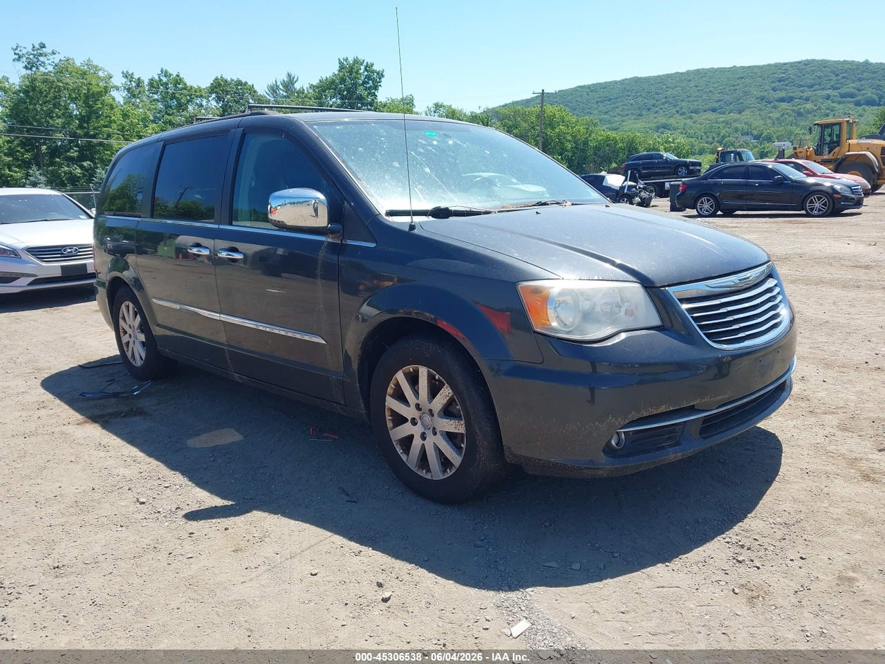 2C4RC1CG0CR****** · 2012 CHRYSLER TOWN &amp; COUNTRY TOURING-L