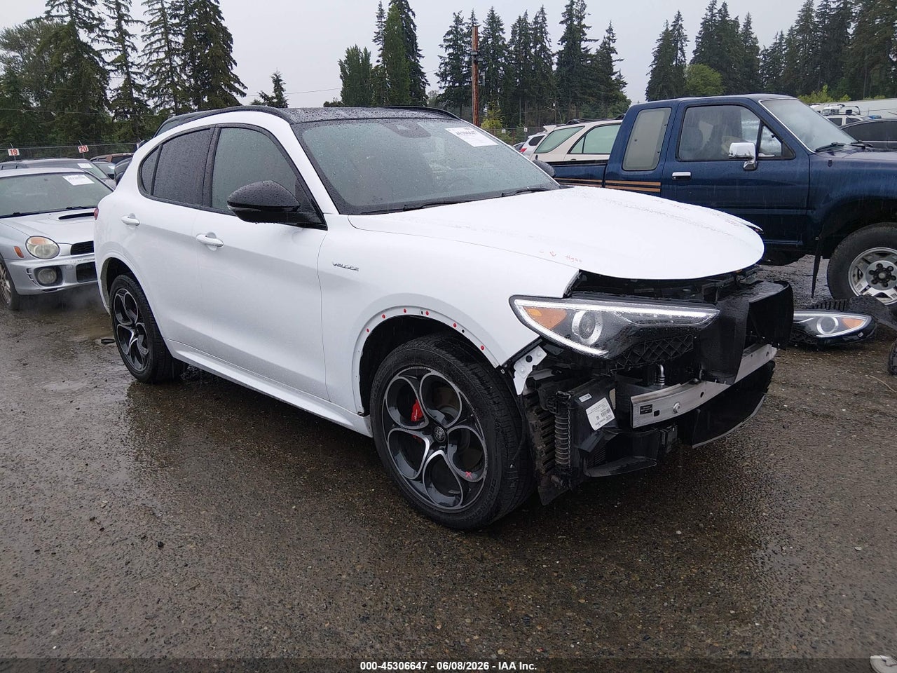 ZASPAKBNXP7****** · 2023 ALFA ROMEO STELVIO VELOCE AWD
