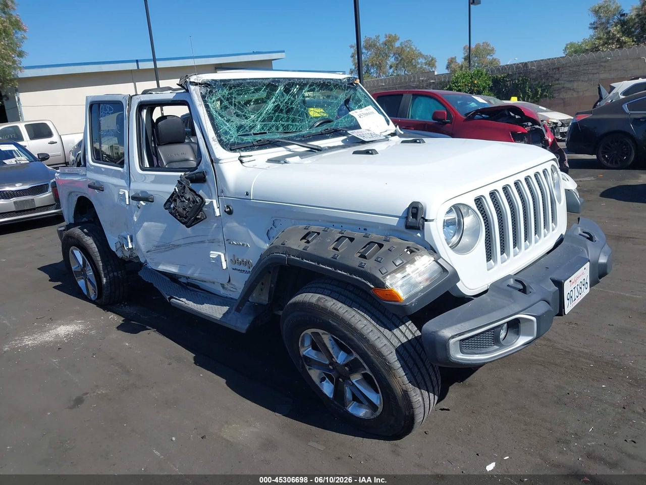 1C4HJXENXLW****** · 2020 JEEP WRANGLER UNLIMITED SAHARA 4X4