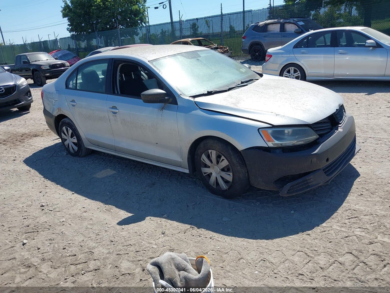 3VW2K7AJ3BM****** · 2011 VOLKSWAGEN JETTA 2.0L S