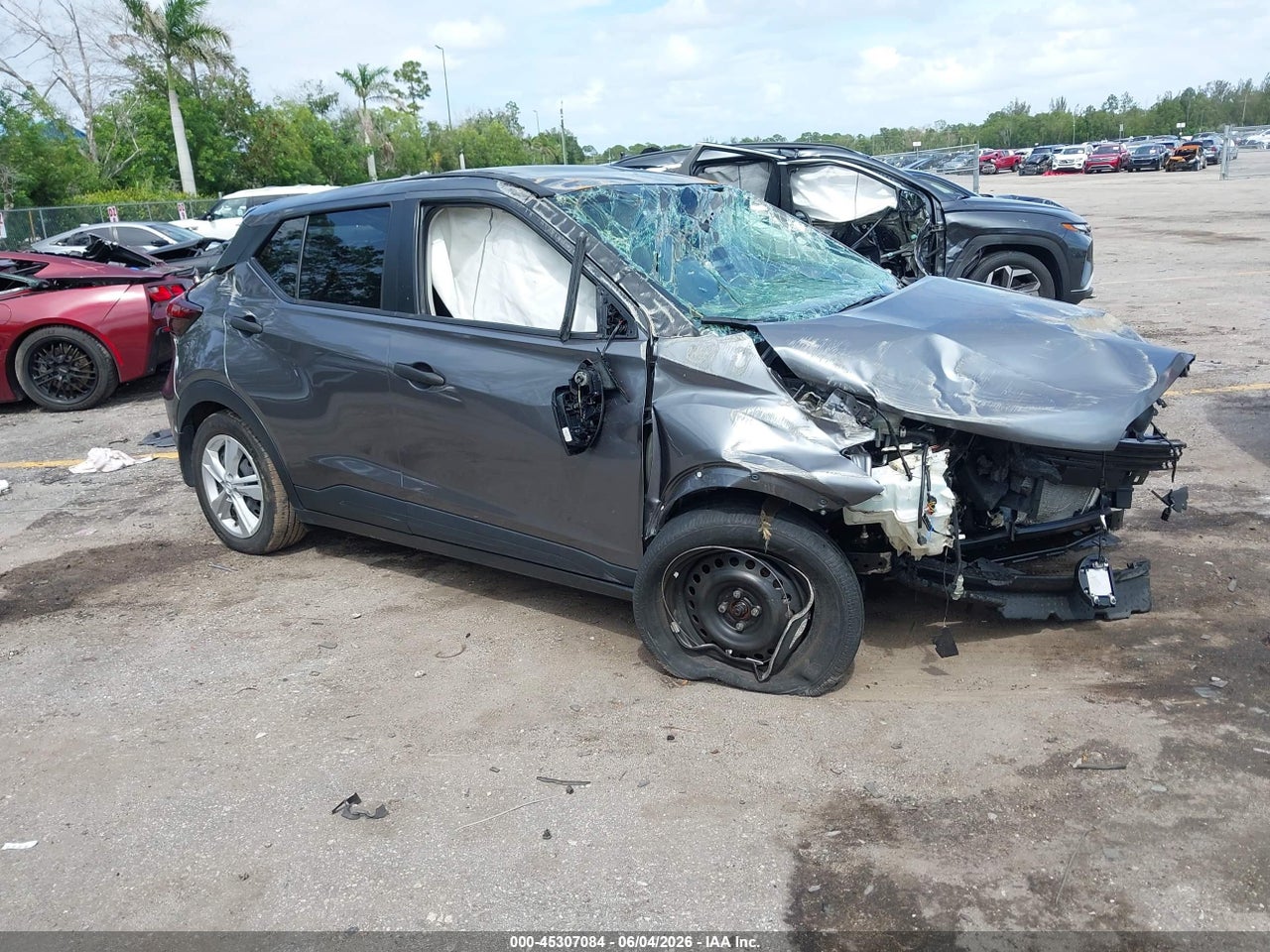 3N1CP5BV1RL****** · 2024 NISSAN KICKS S XTRONIC CVT