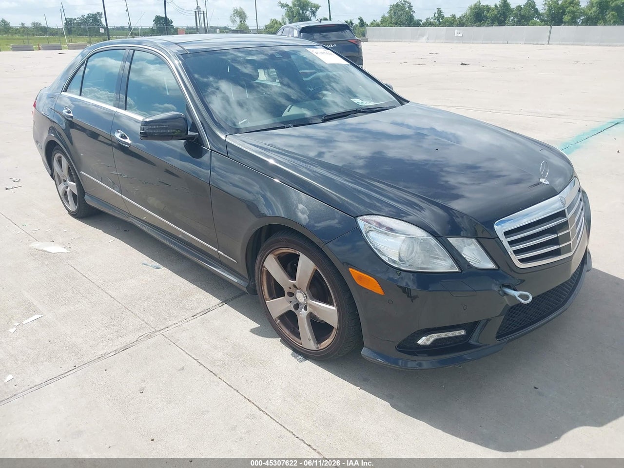 WDDHF8HB1BA****** · 2011 MERCEDES-BENZ E 350 4MATIC