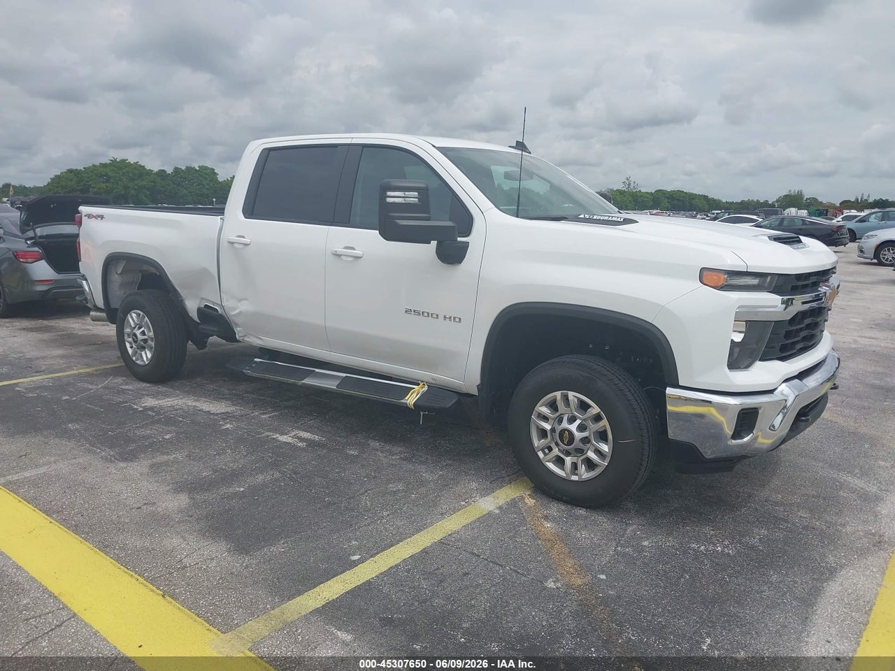 2GC1KNEY2T1****** · 2026 CHEVROLET SILVERADO 2500 HD , STANDARD BED, LT, 4WD