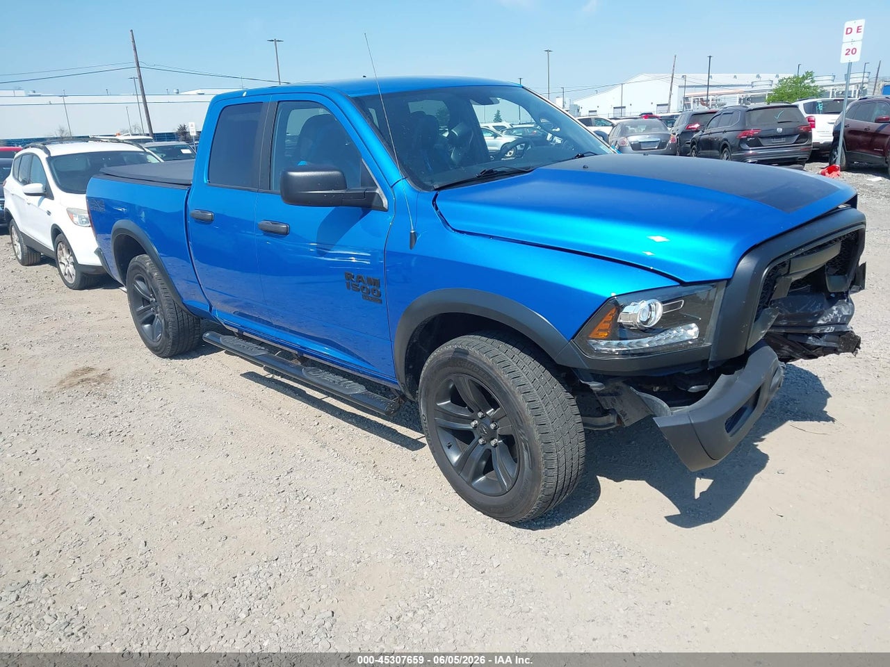 1C6RR7GG9NS****** · 2022 RAM 1500 CLASSIC WARLOCK  4X4 6'4 BOX