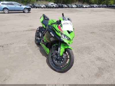 ML5ZXCS16RD****** · 2024 KAWASAKI ZX400 S