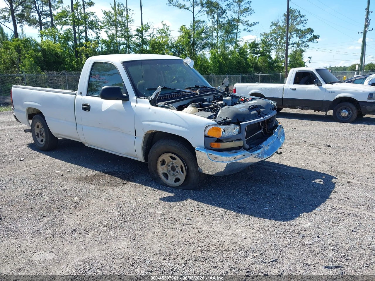 1GTEC14W1YE****** · 2000 GMC SIERRA 1500 SL