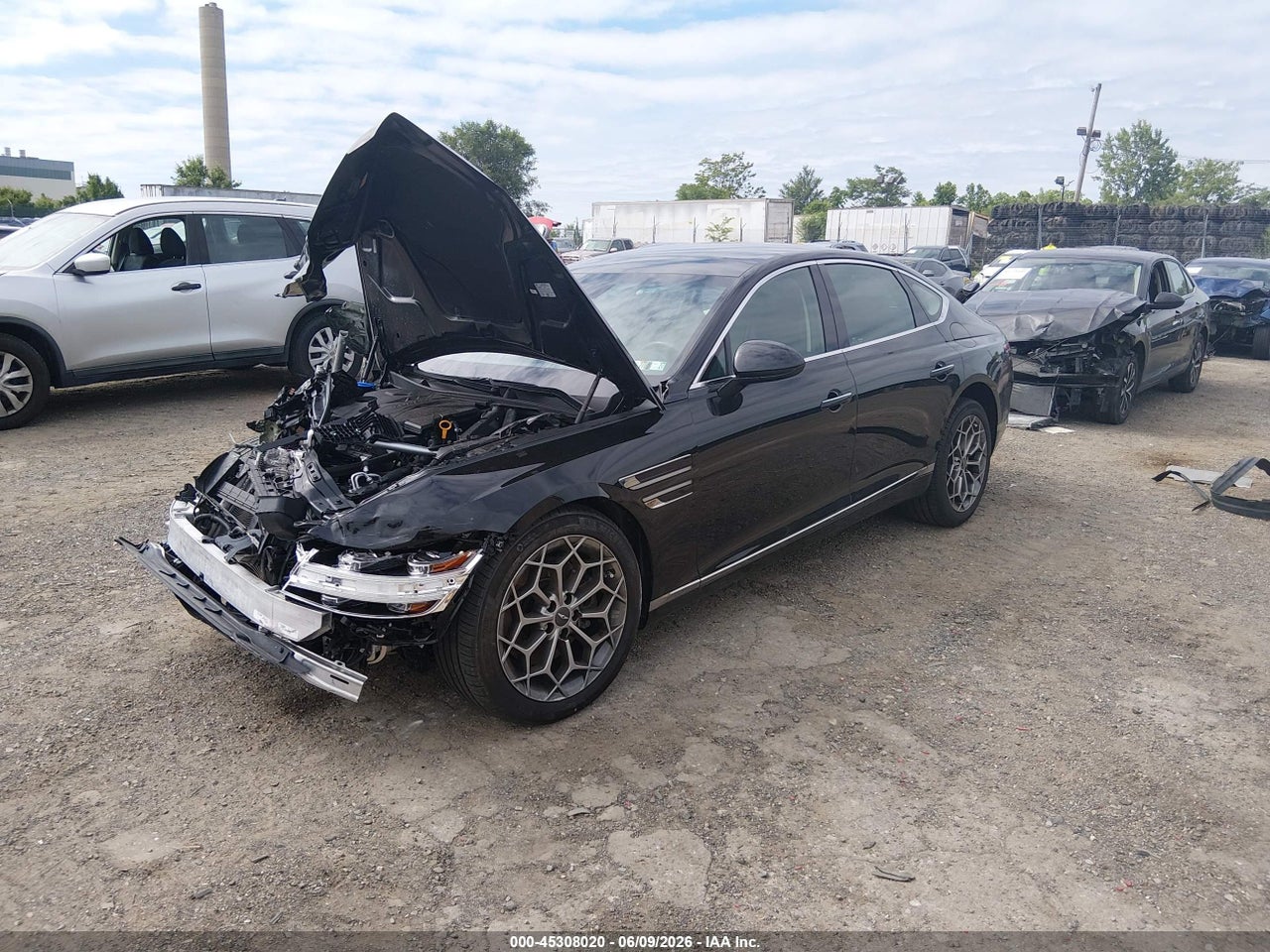 2023 GENESIS G80 2.5T AWD · 2/11