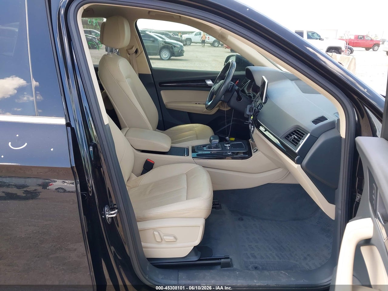 2020 AUDI Q5 PRESTIGE 55 TFSI E QUATTRO S TRONIC · 5/11