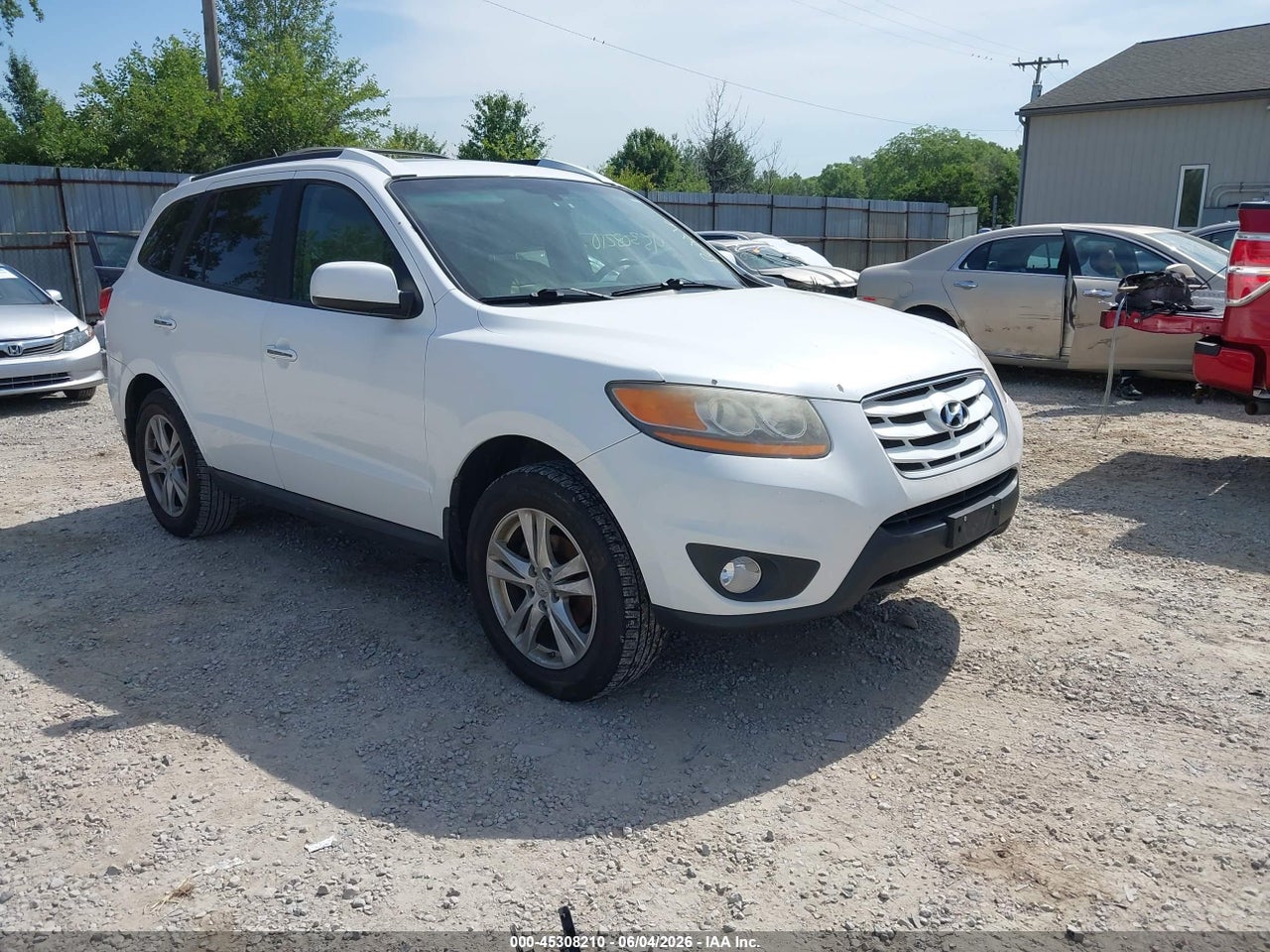 5XYZK4AG4BG****** · 2011 HYUNDAI SANTA FE LIMITED V6