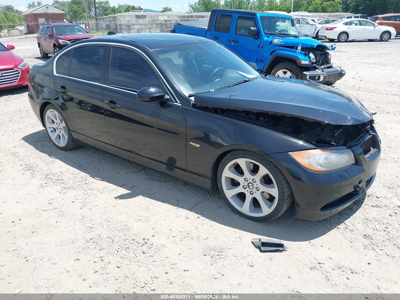 WBAVB33596K****** · 2006 BMW 330I