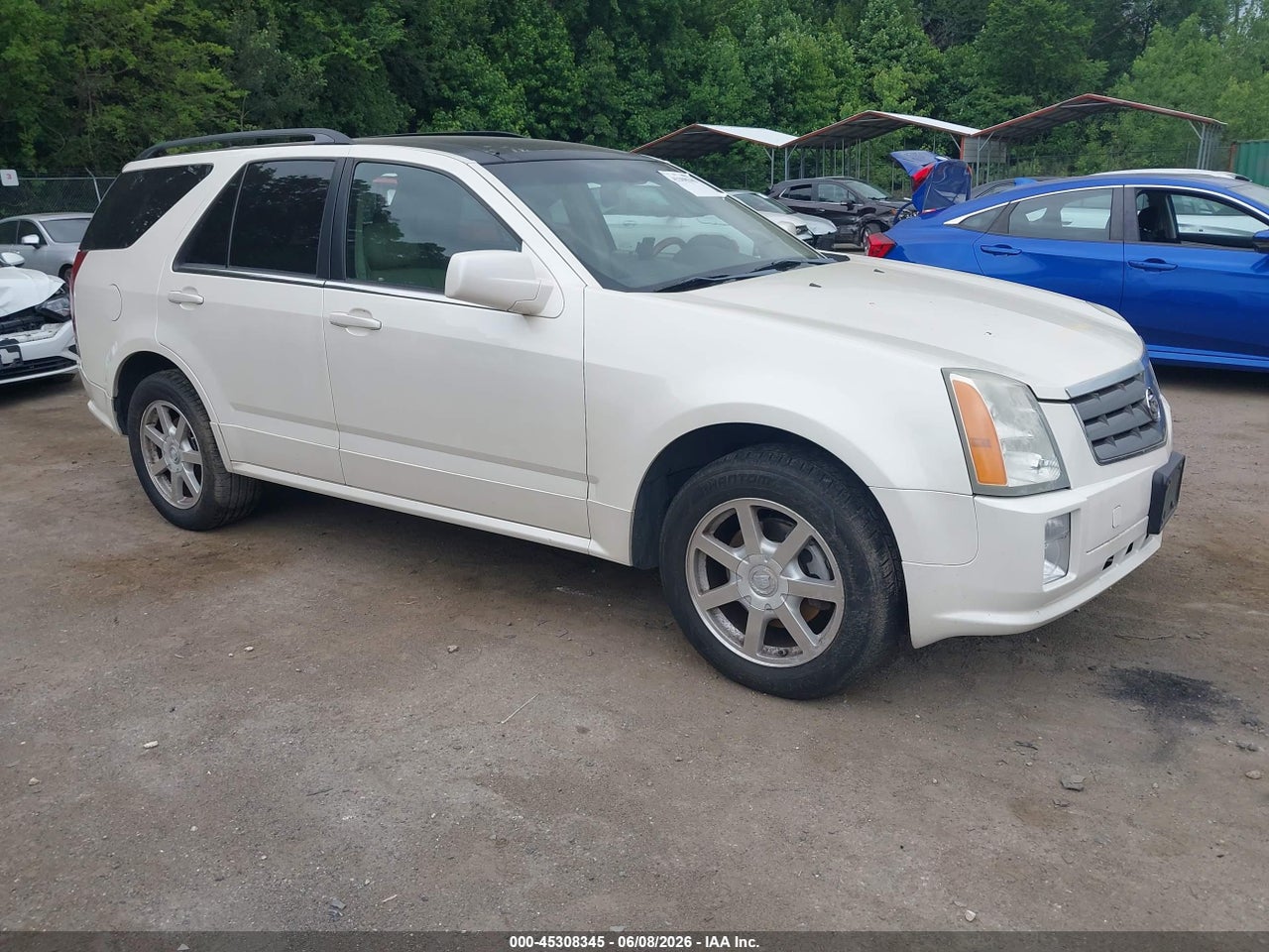 1GYEE637250****** · 2005 CADILLAC SRX V6