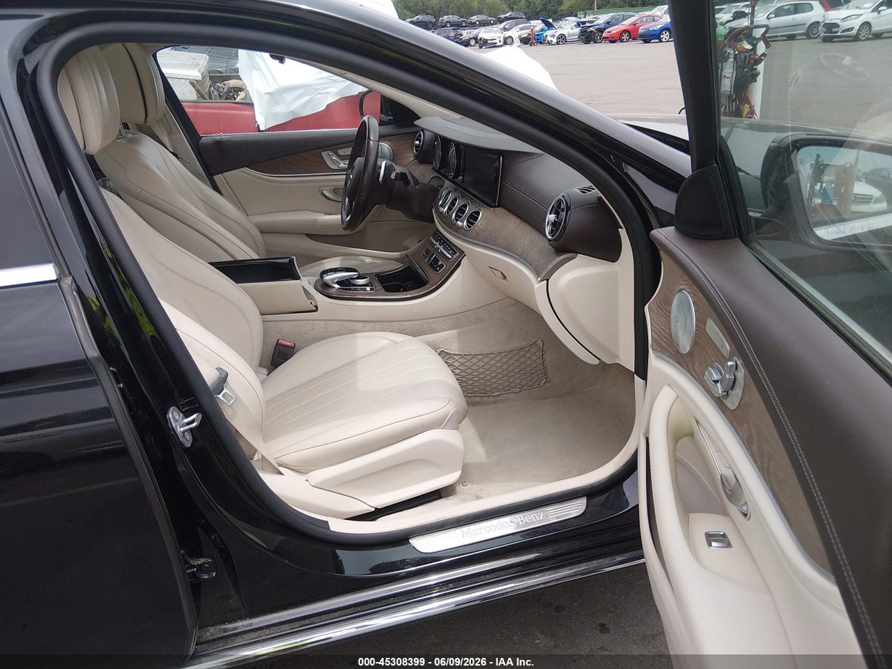 2018 MERCEDES-BENZ E 300   · 5/11