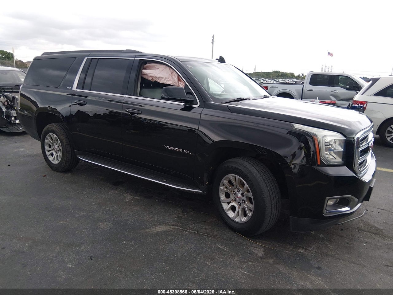 1GKS1GKCXLR****** · 2020 GMC YUKON XL 2WD SLT