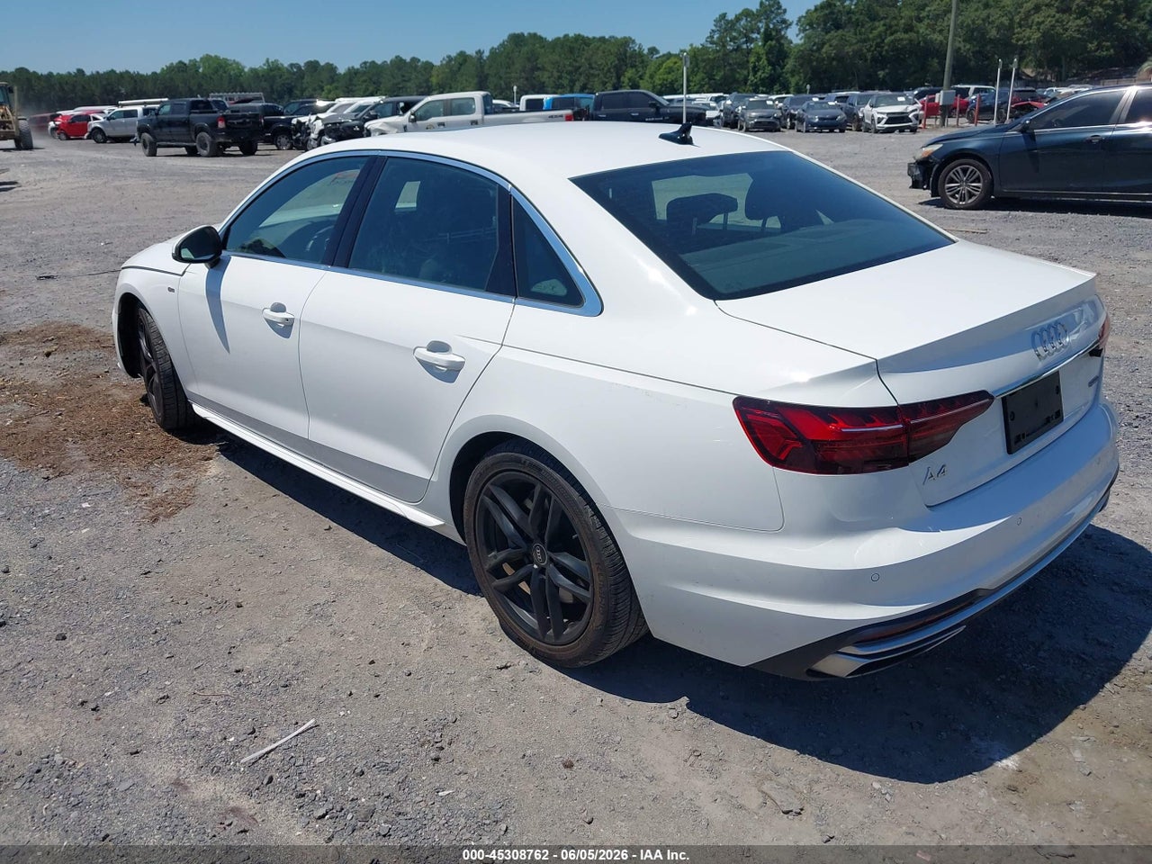 2023 AUDI A4 PREMIUM PLUS 45 TFSI S LINE QUATTRO S TRONIC · 3/11