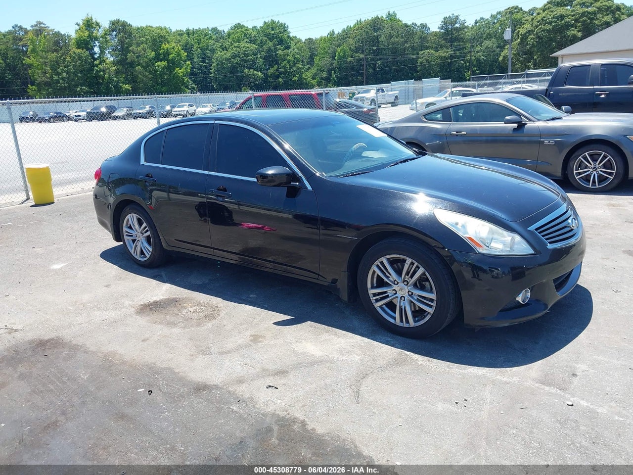 JN1CV6AP9AM****** · 2010 INFINITI G37 JOURNEY