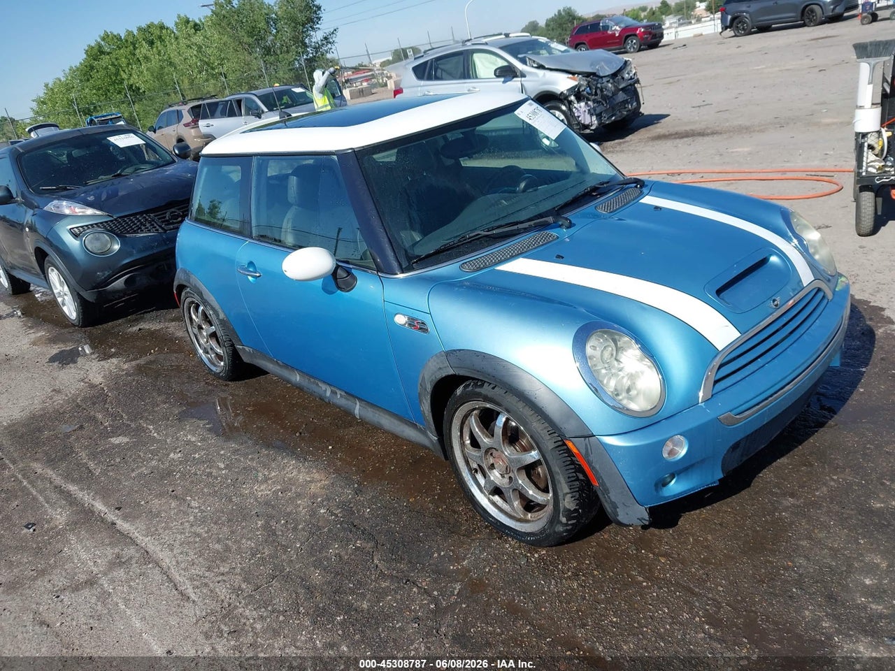 WMWRE33595T****** · 2005 MINI COOPER S