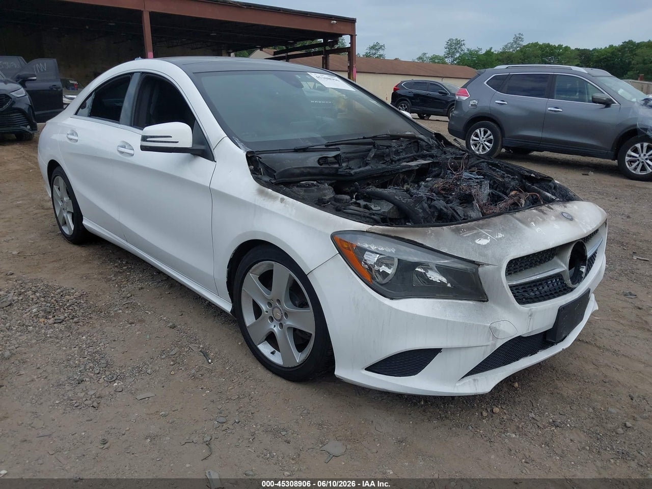 WDDSJ4EB8FN****** · 2015 MERCEDES-BENZ CLA 250