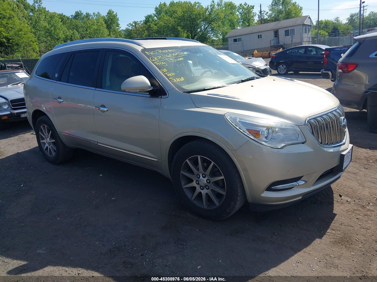 5GAKVBKD6GJ****** · 2016 BUICK ENCLAVE LEATHER