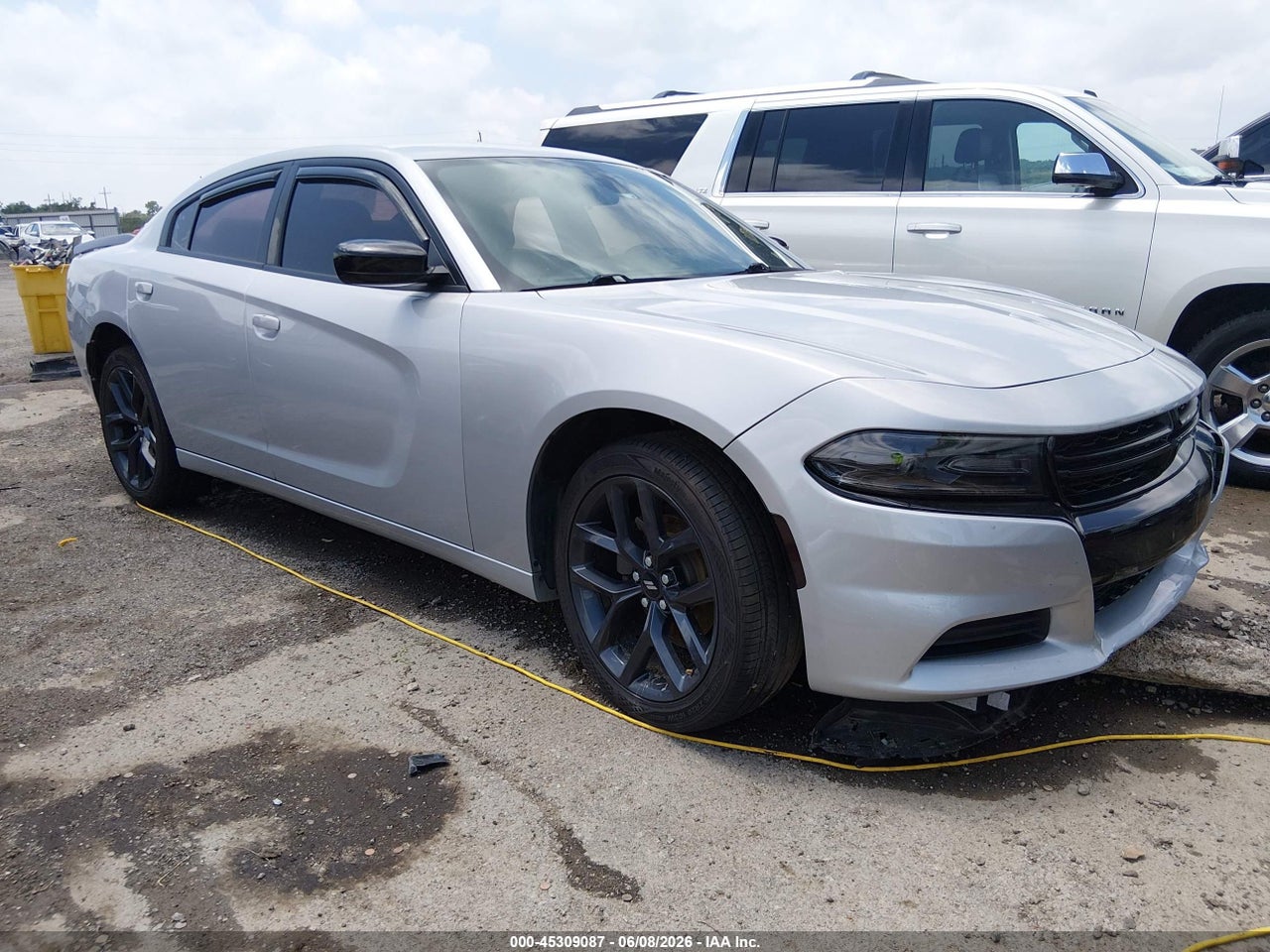 2C3CDXBG1KH****** · 2019 DODGE CHARGER SXT RWD