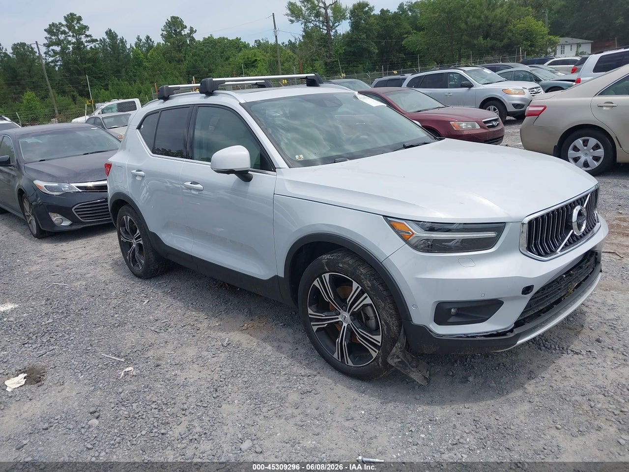 YV4162UL6N2****** · 2022 VOLVO XC40 T5 INSCRIPTION