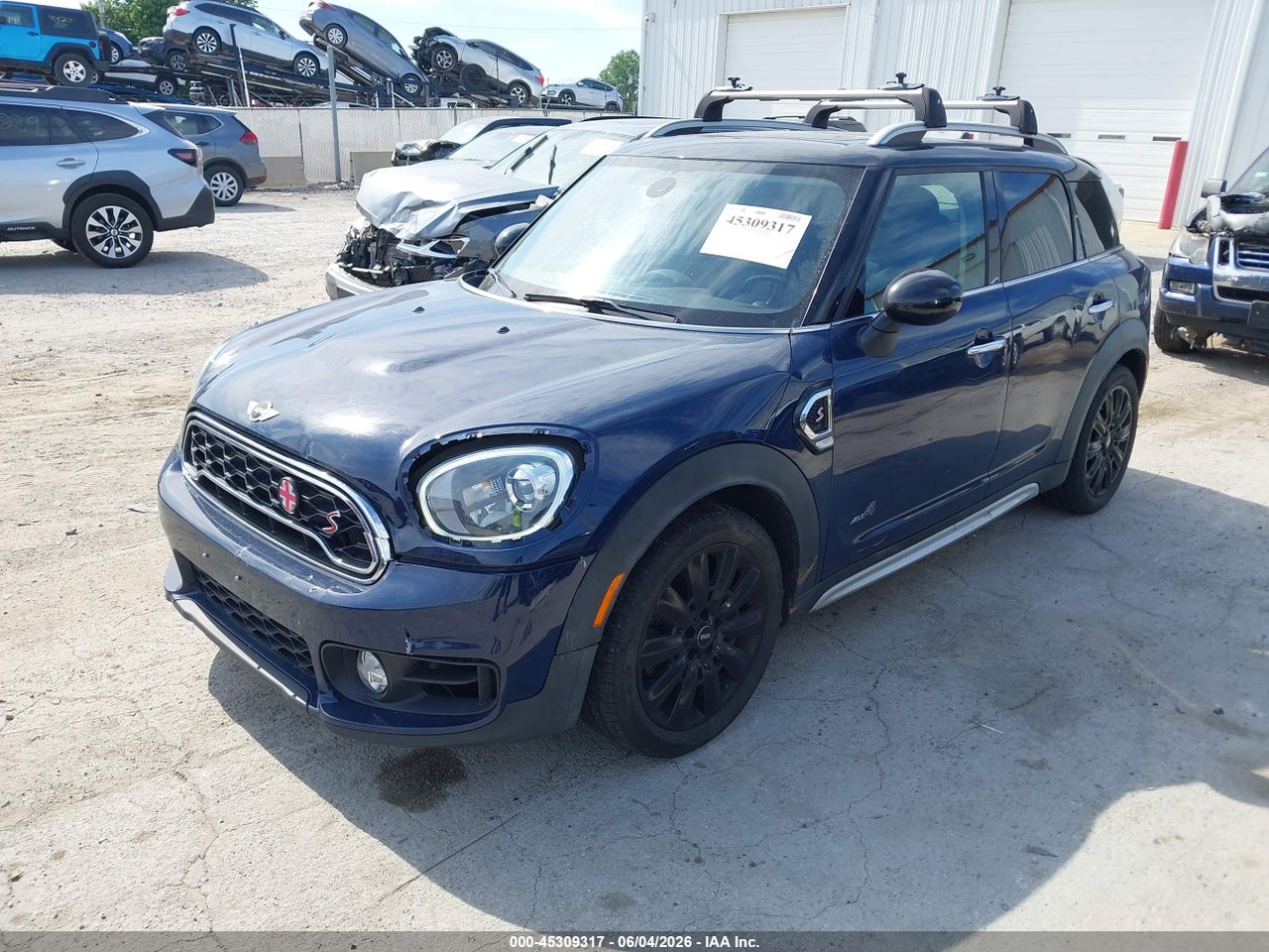 2018 MINI COUNTRYMAN COOPER S · 2/11