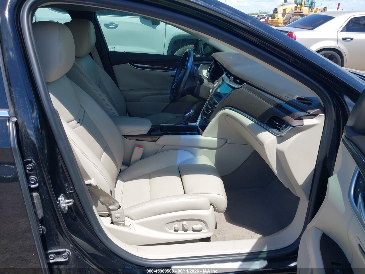 2014 CADILLAC XTS LUXURY · 5/11