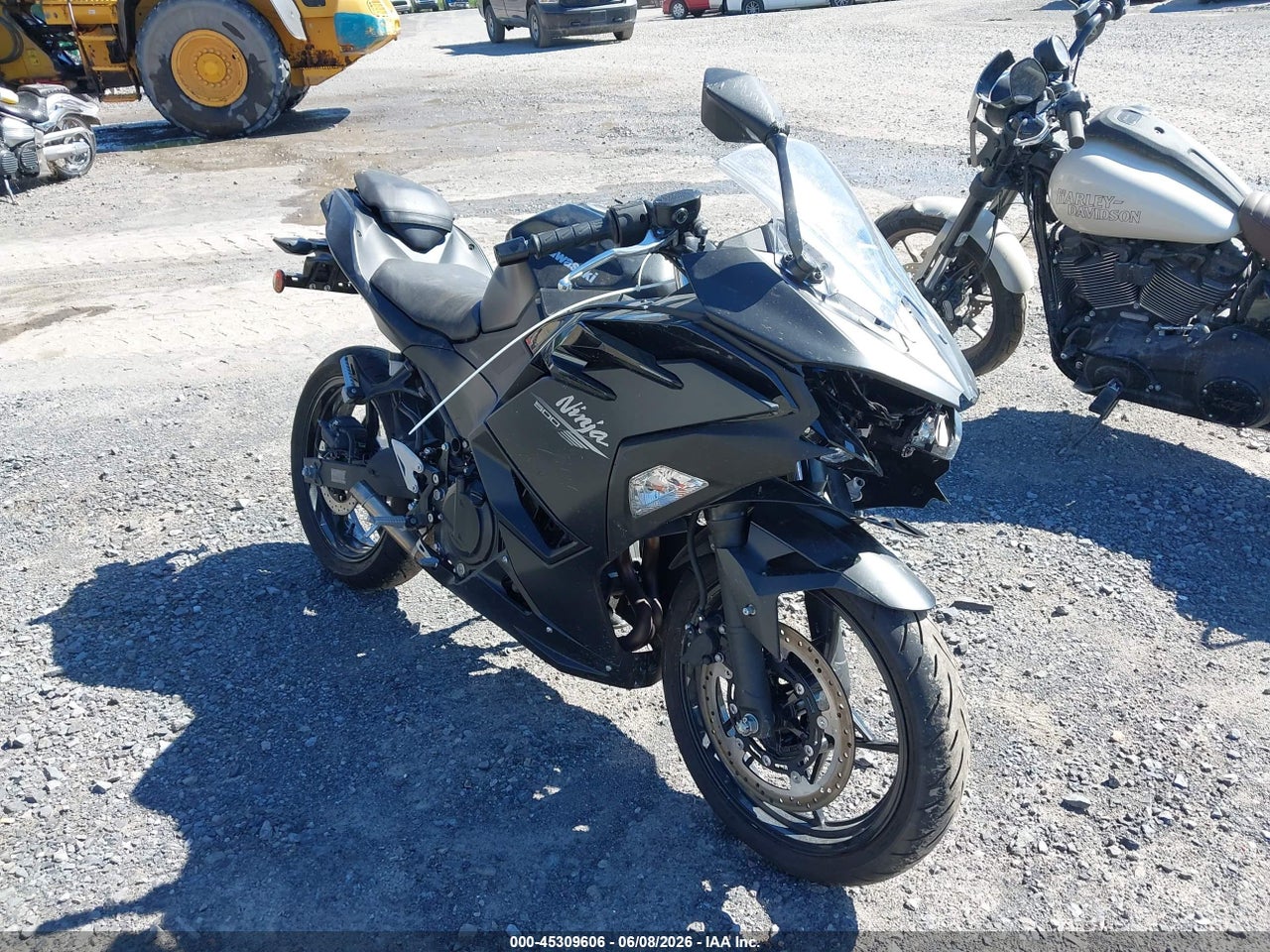 ML5EXGH14TD****** · 2026 KAWASAKI EX500 H