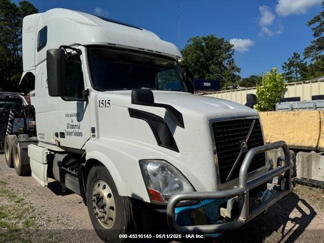 4V4NC9EGXFN****** · 2015 VOLVO VN
