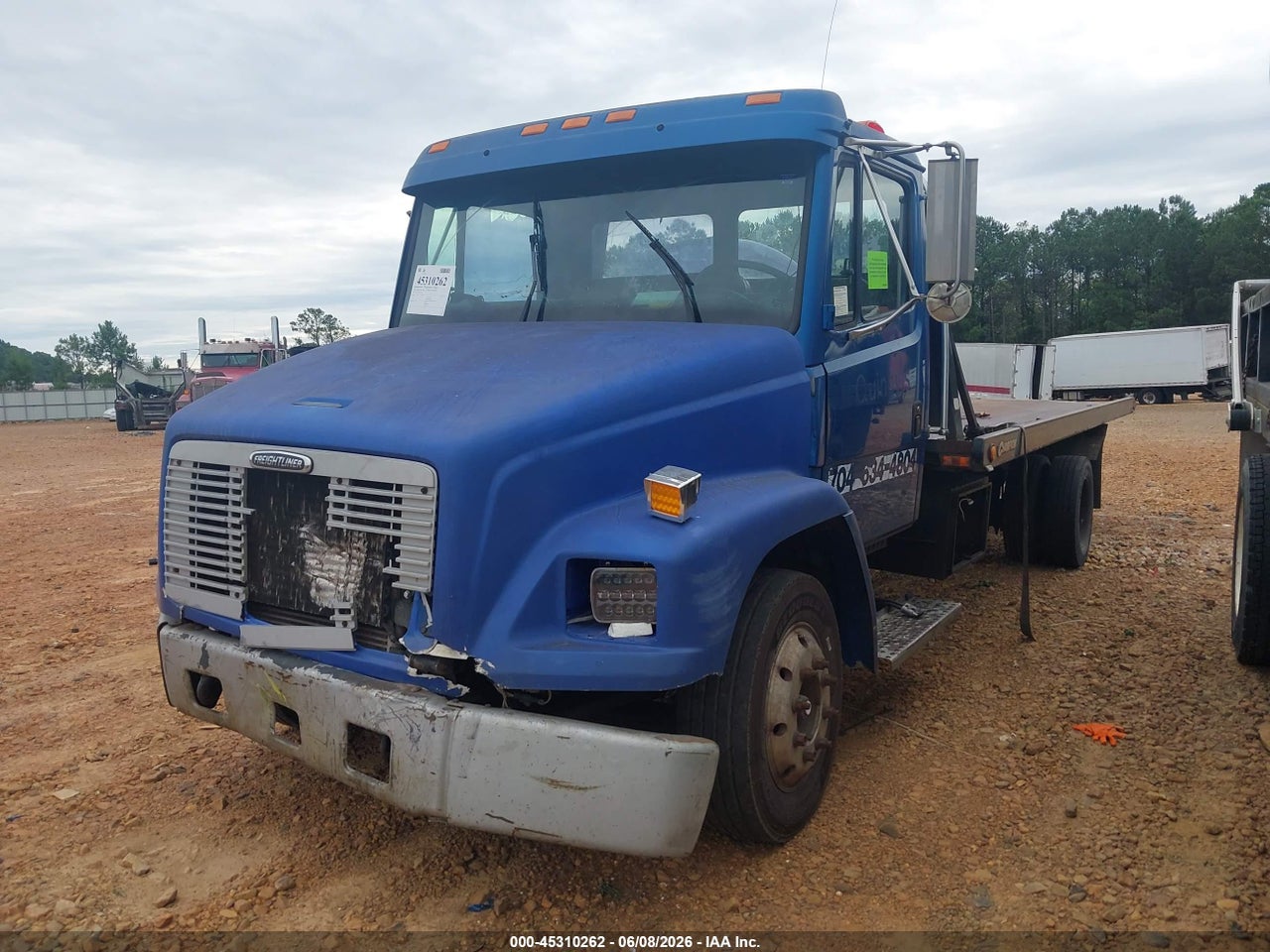2001 FREIGHTLINER MEDIUM CONVENTIONAL FL60 · 2/4