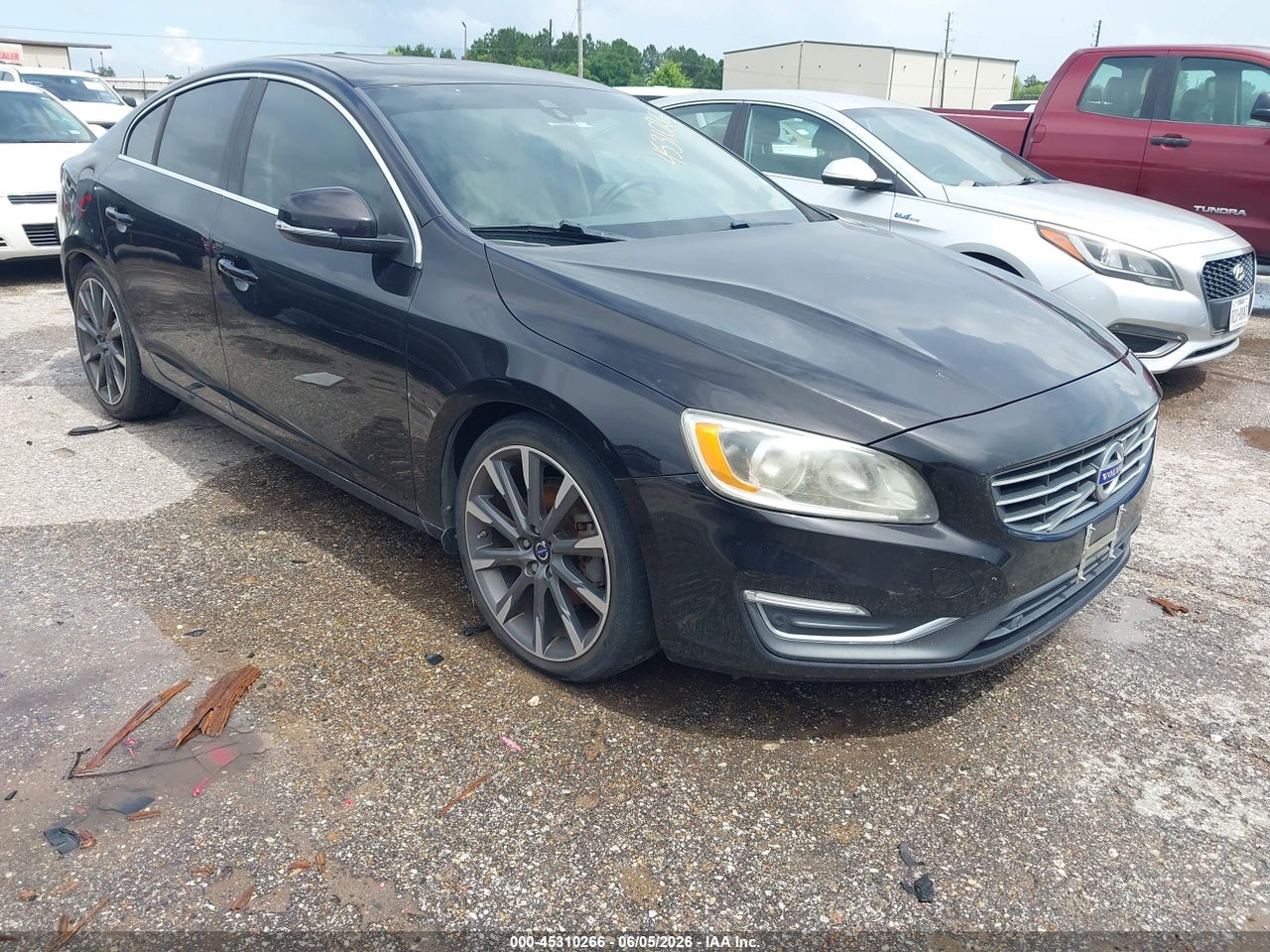 YV140MFKXF1****** · 2015 VOLVO S60 T5 PREMIER