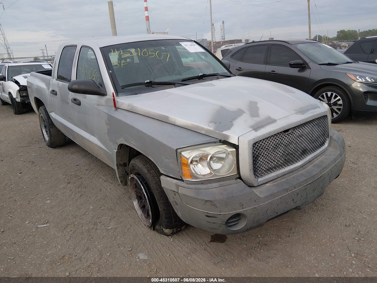 1D7HW28K05S****** · 2005 DODGE DAKOTA ST