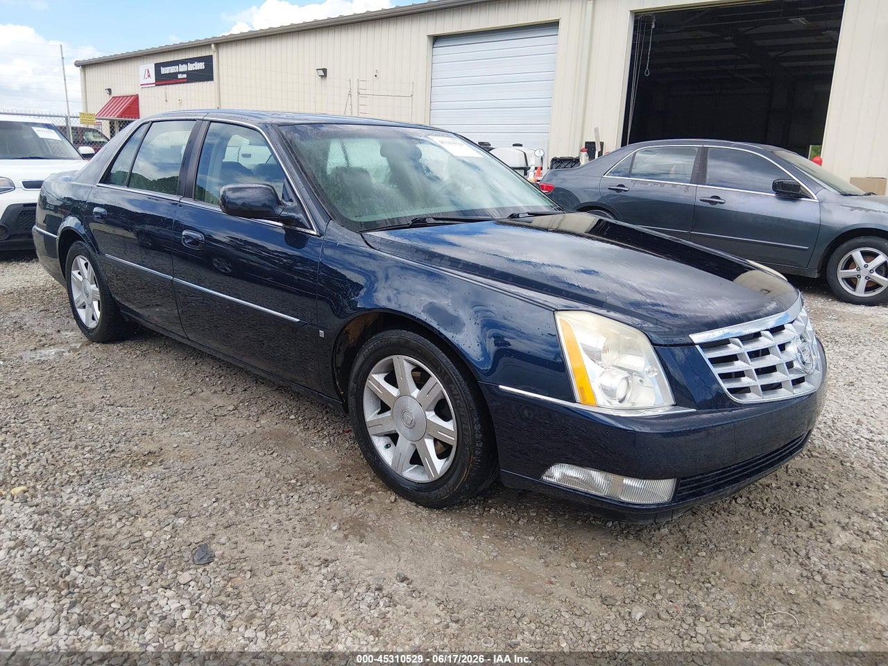 1G6KD57YX6U****** · 2006 CADILLAC DTS STANDARD