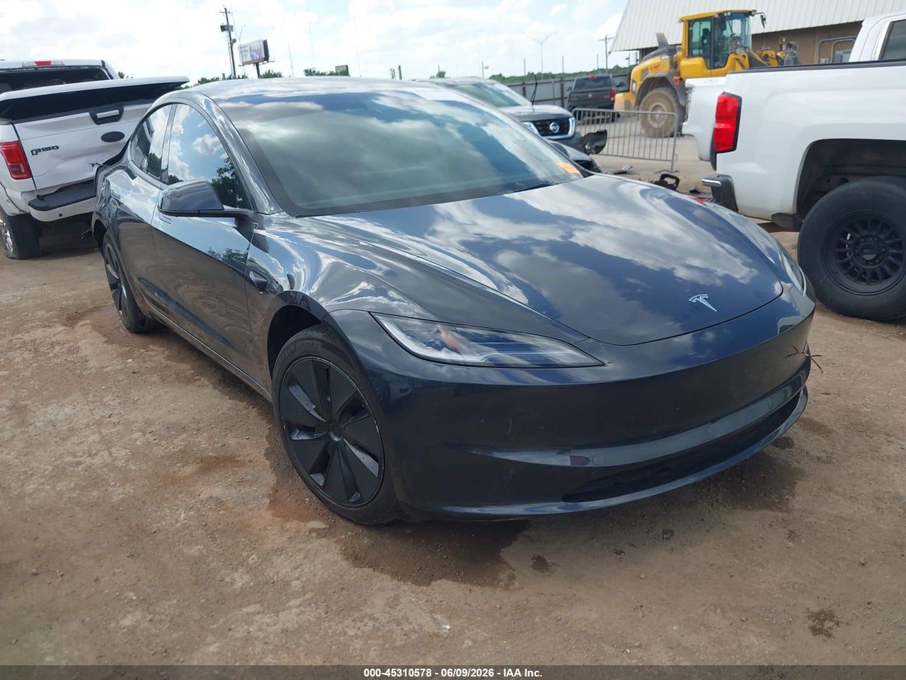 5YJ3E1EA6SF****** · 2025 TESLA MODEL 3 LONG RANGE REAR-WHEEL DRIVE/STANDARD REAR-WHEEL DRIVE