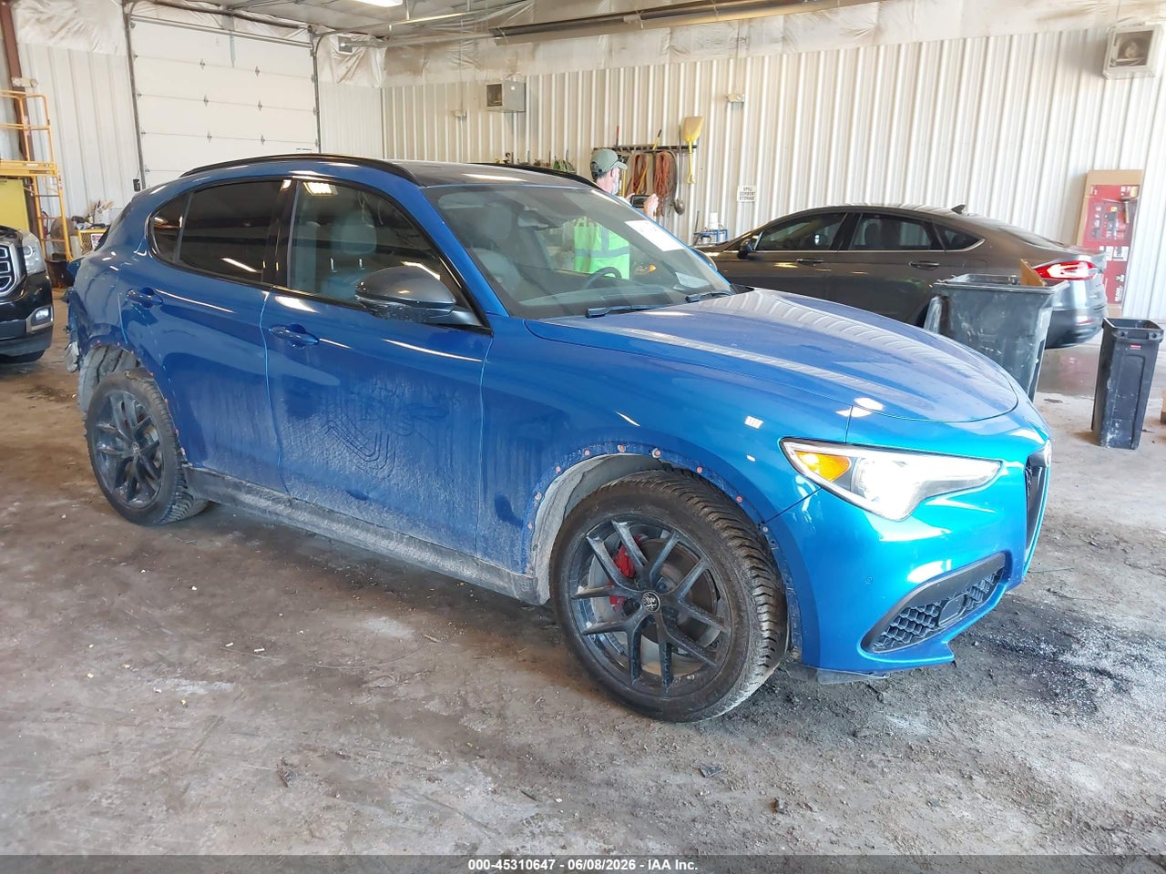 ZASPAKBN0K7****** · 2019 ALFA ROMEO STELVIO TI SPORT AWD