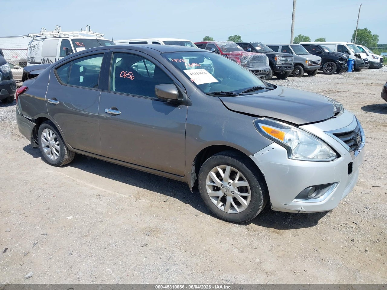 3N1CN7APXHL****** · 2017 NISSAN VERSA 1.6 SV