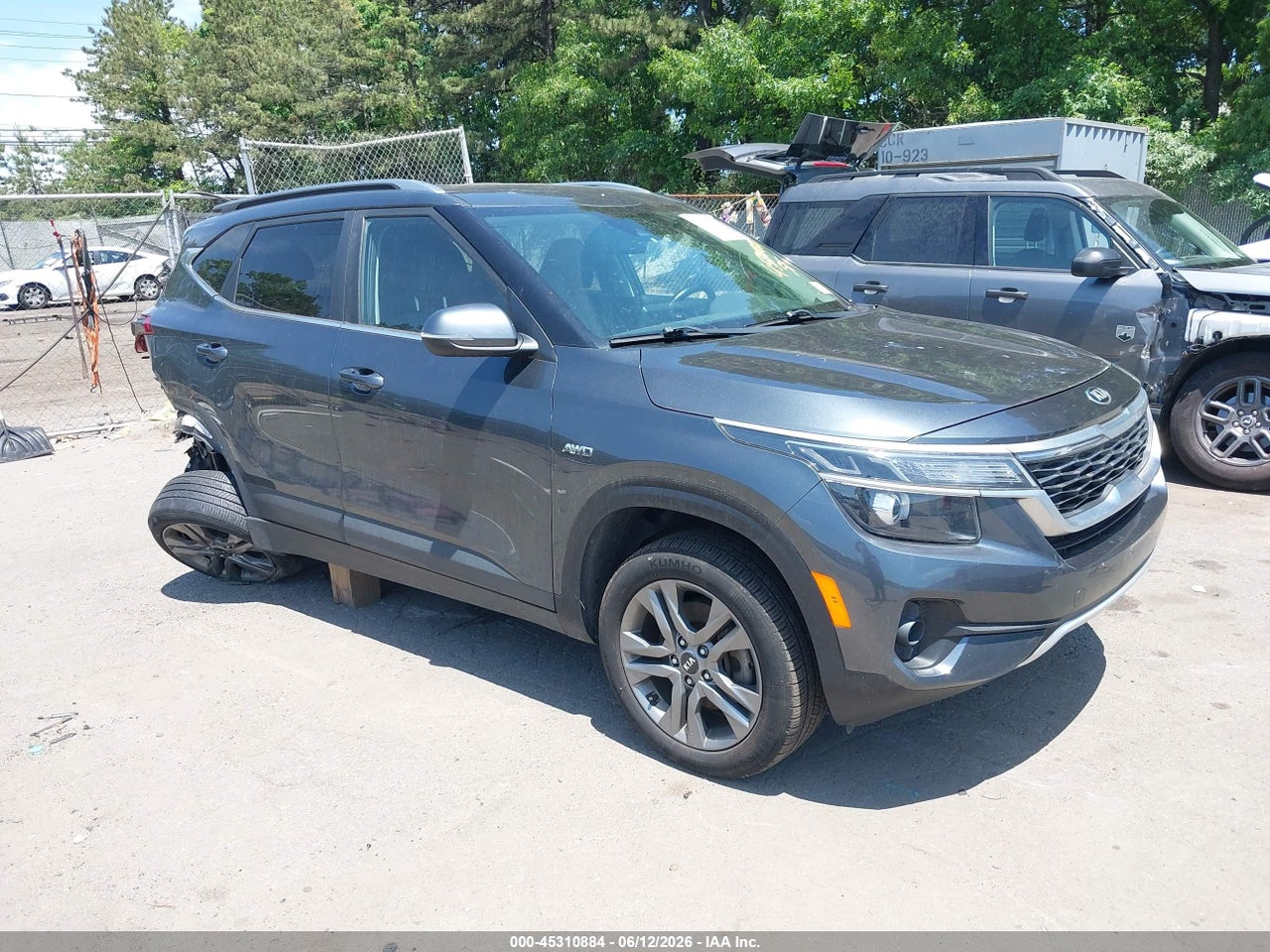 KNDEUCAA2M7****** · 2021 KIA SELTOS S