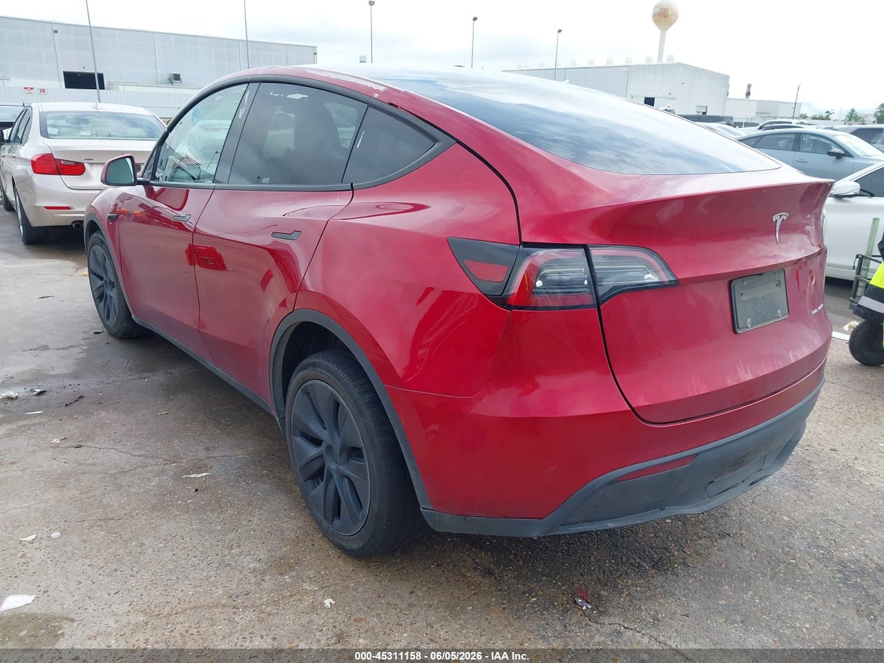 2024 TESLA MODEL Y LONG RANGE DUAL MOTOR ALL-WHEEL DRIVE · 3/11