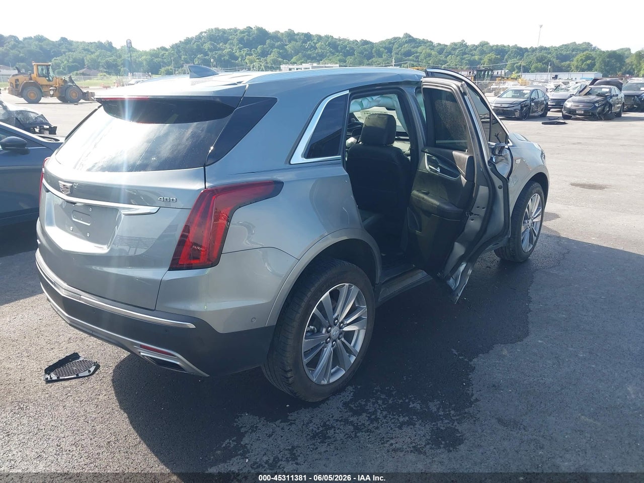 2023 CADILLAC XT5 AWD PREMIUM LUXURY · 4/11