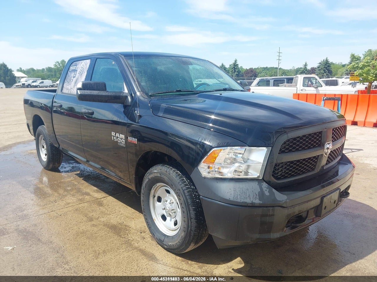 1C6RR7KT1KS****** · 2019 RAM 1500 CLASSIC TRADESMAN  4X4 5'7 BOX
