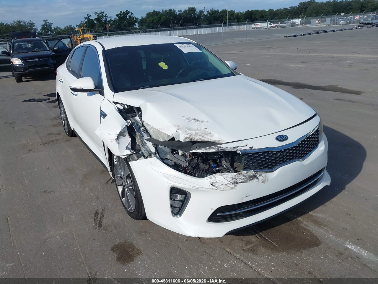 5XXGT4L34JG****** · 2018 KIA OPTIMA S
