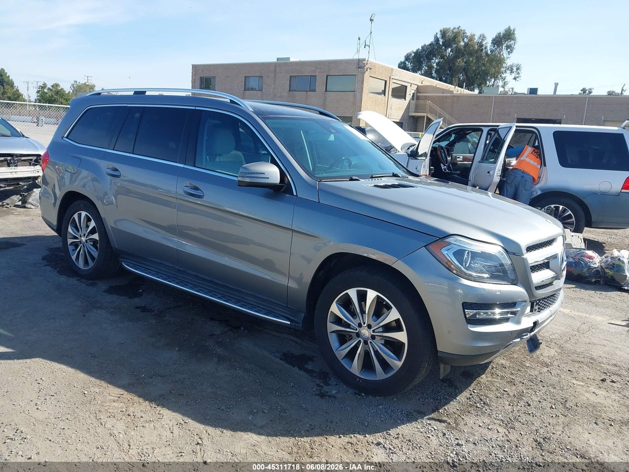 4JGDF6EE3FA****** · 2015 MERCEDES-BENZ GL 450 4MATIC
