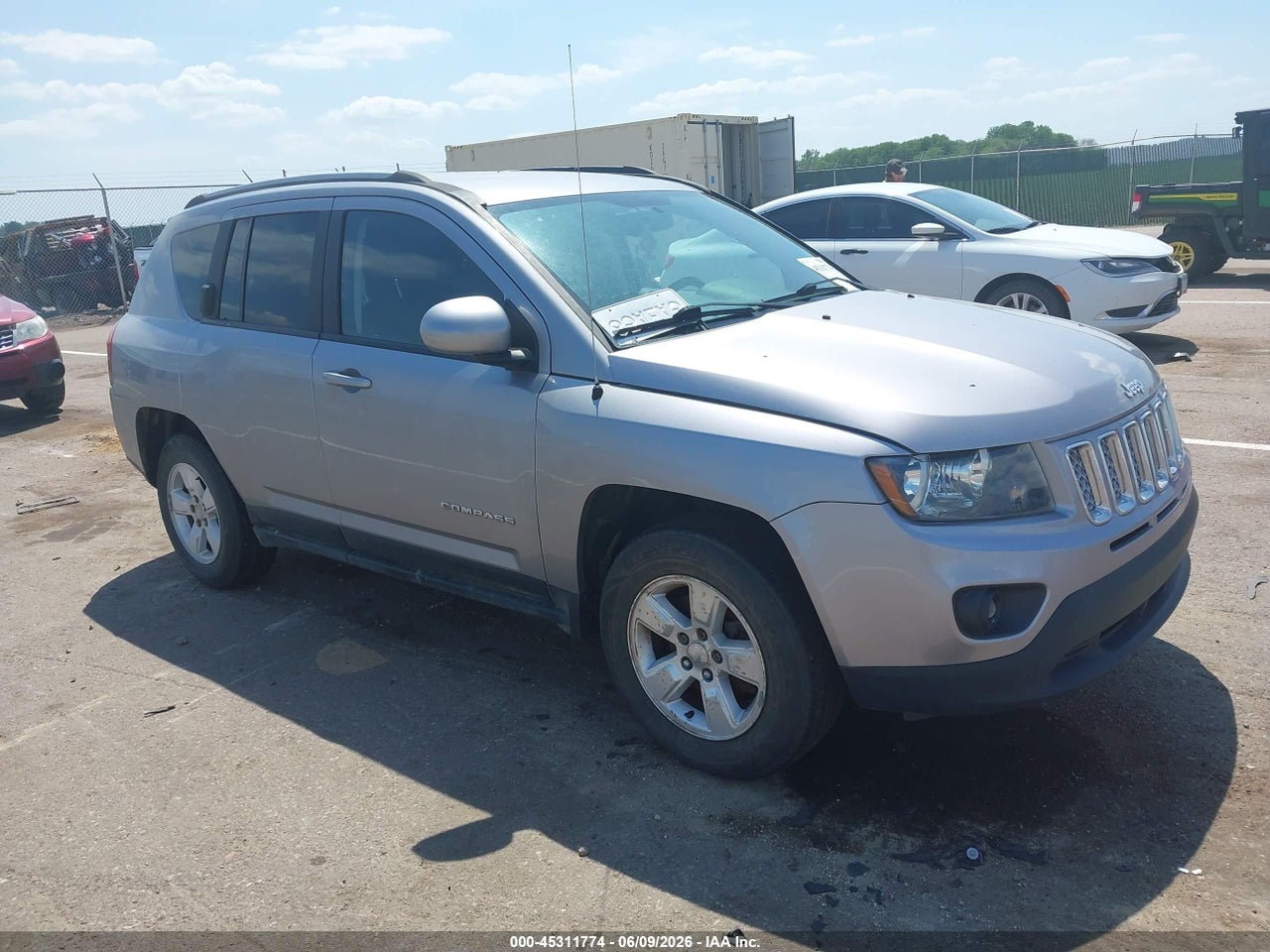 1C4NJCEB7HD****** · 2017 JEEP COMPASS LATITUDE FWD