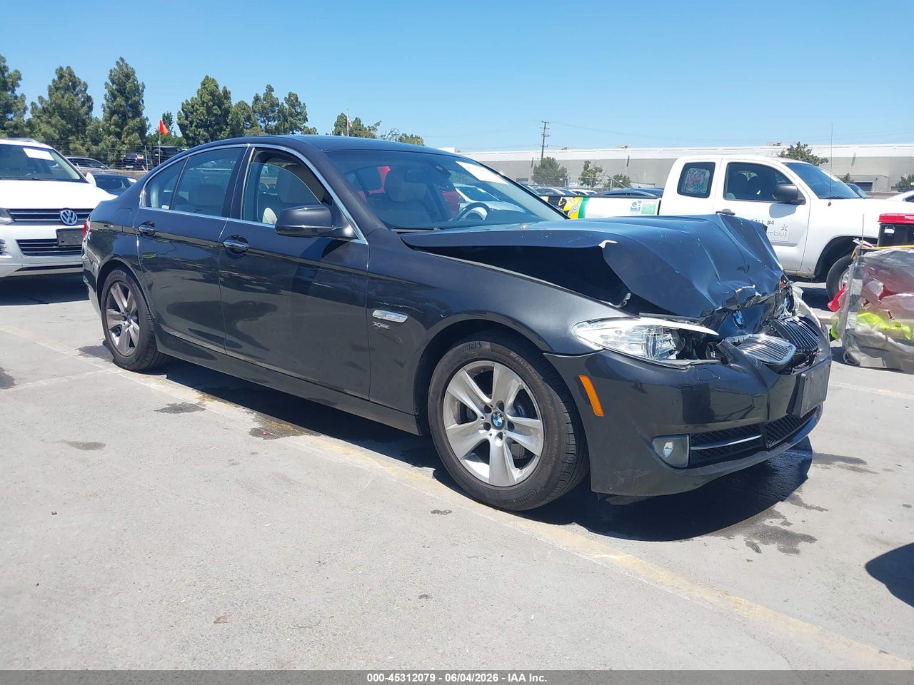 WBAXH5C56CD****** · 2012 BMW 528I XDRIVE